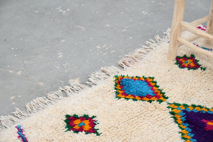 Moroccan Handmade Traditional Azilal Rug 262 X 147 Cm - Moroccan Rugs