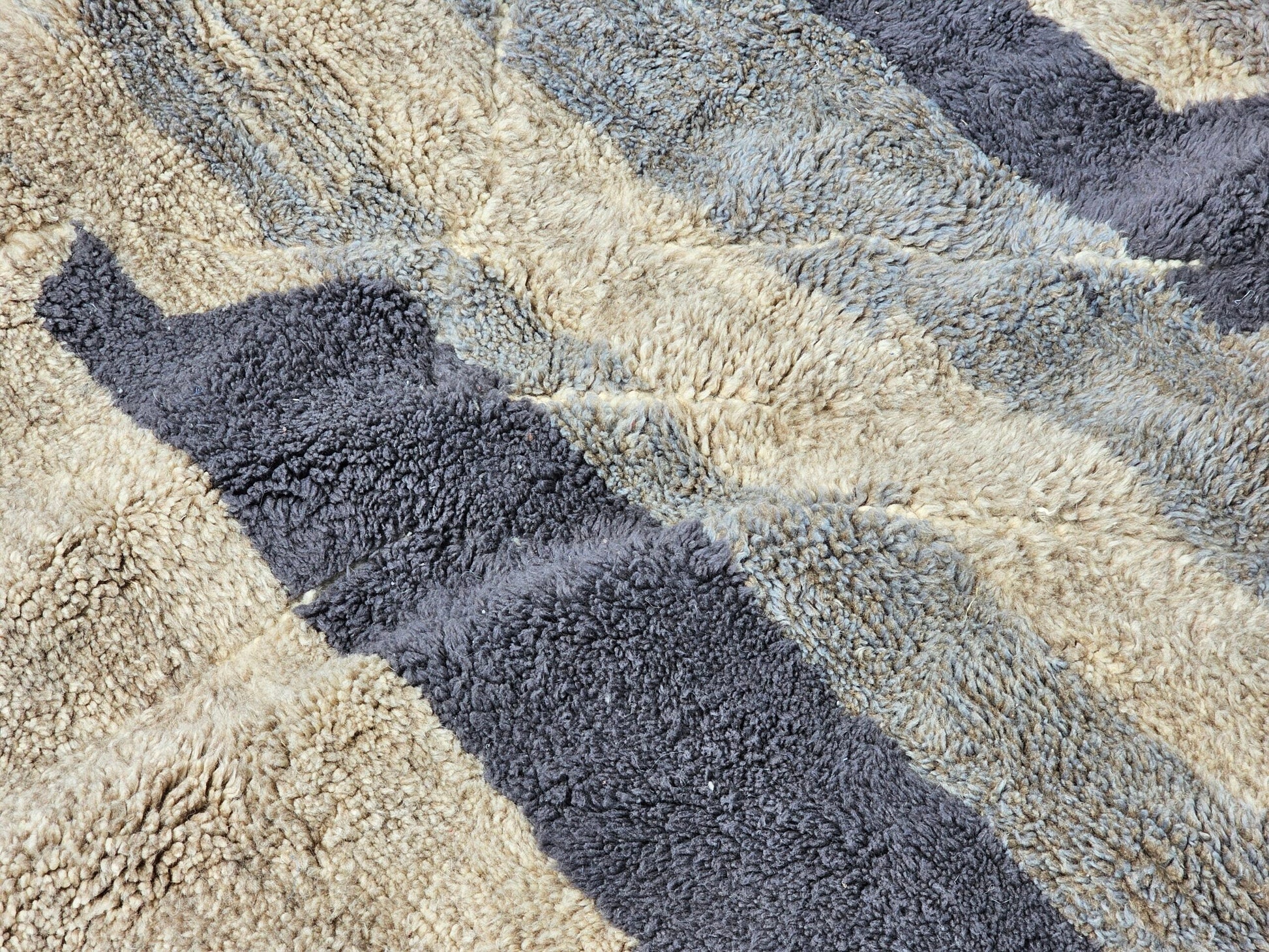 Moroccan Handmade Traditional Beni Mrirt Rug 330 X 323 Cm - Moroccan Rugs