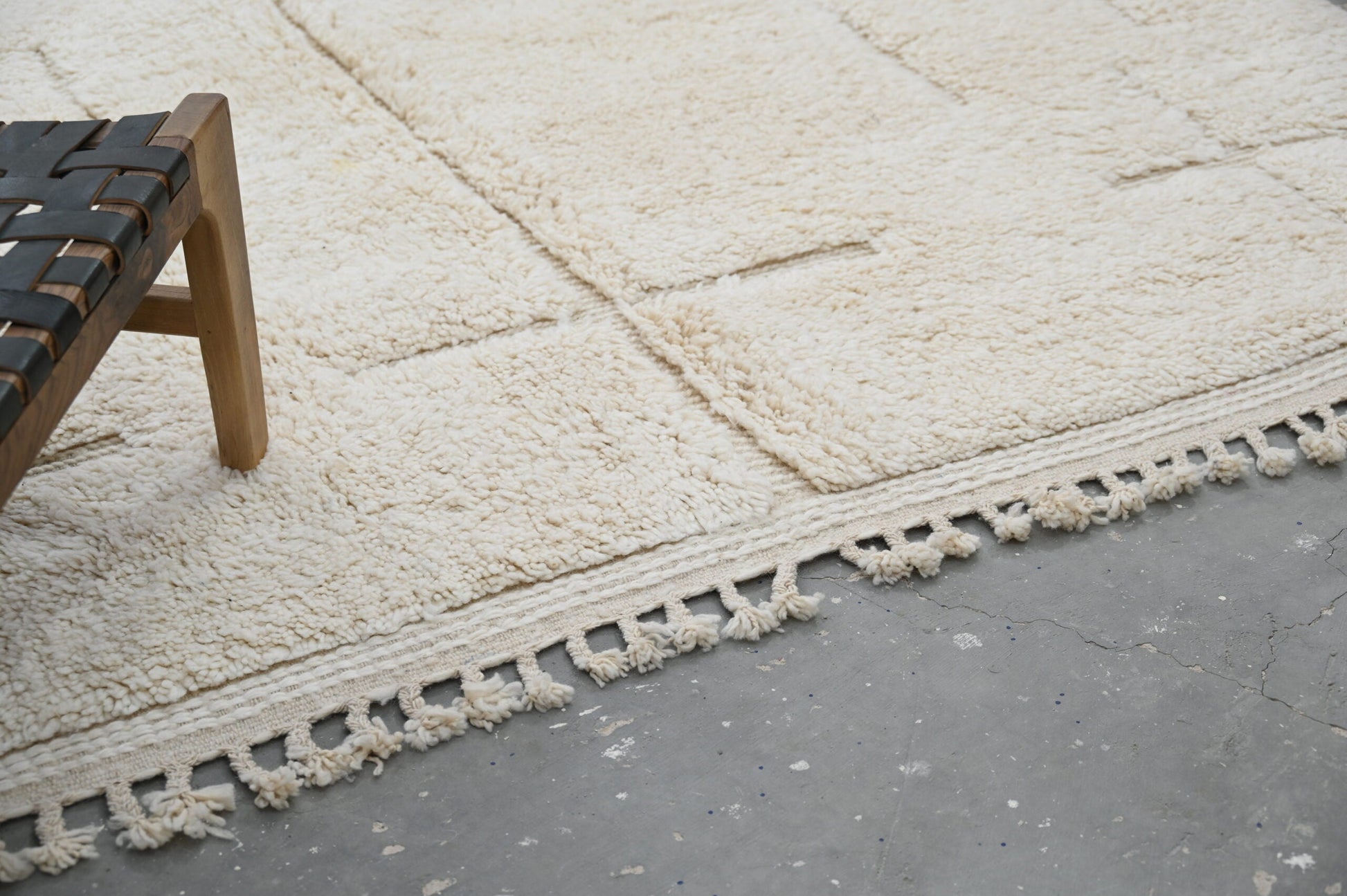 Moroccan Handmade Traditional Beni Ouarain Carpet 300 X 205 Cm - Moroccan Rugs