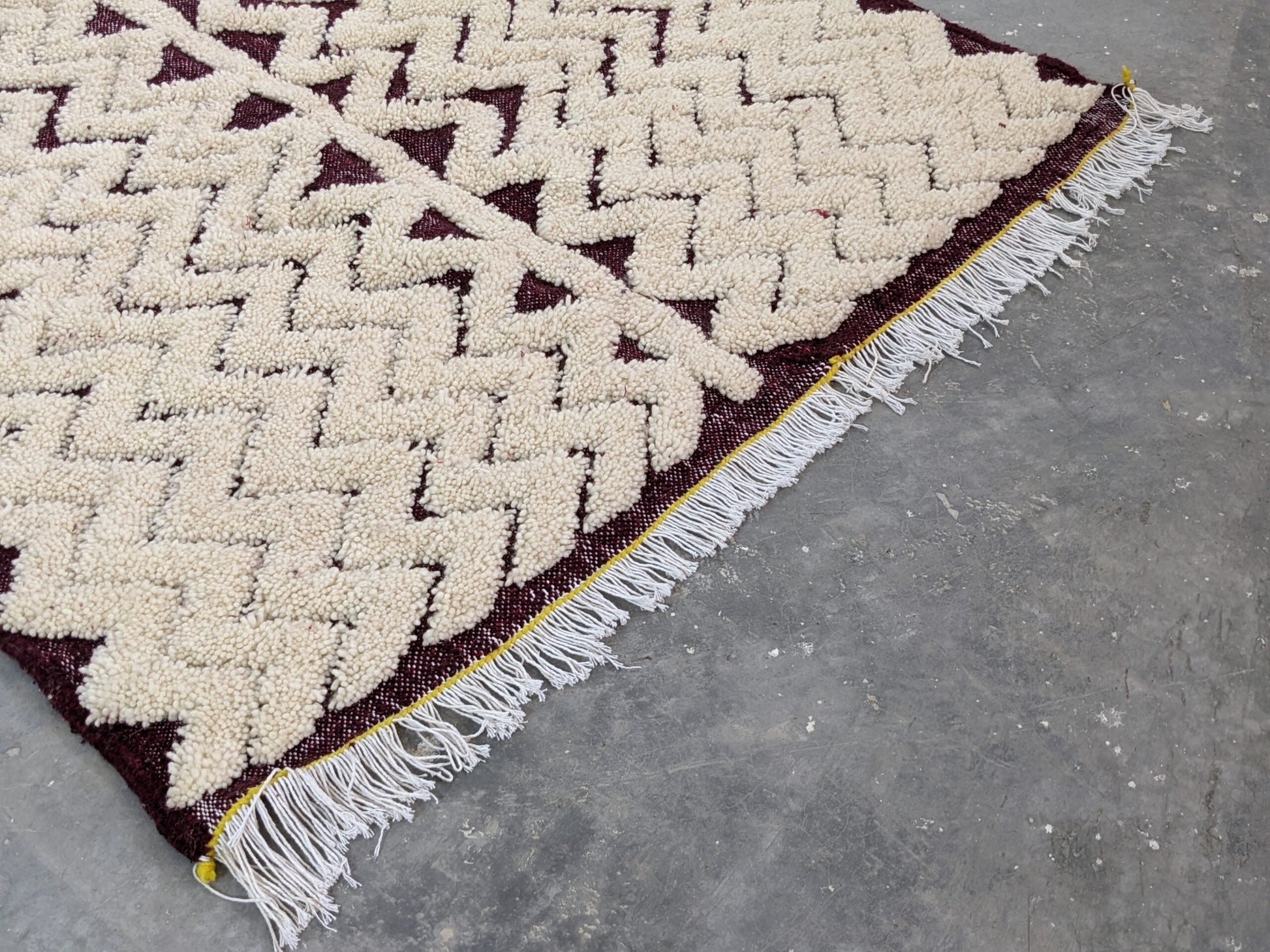 Moroccan Handmade Traditional Beni Ouarain Rug 252 X 137 Cm - Moroccan Rugs