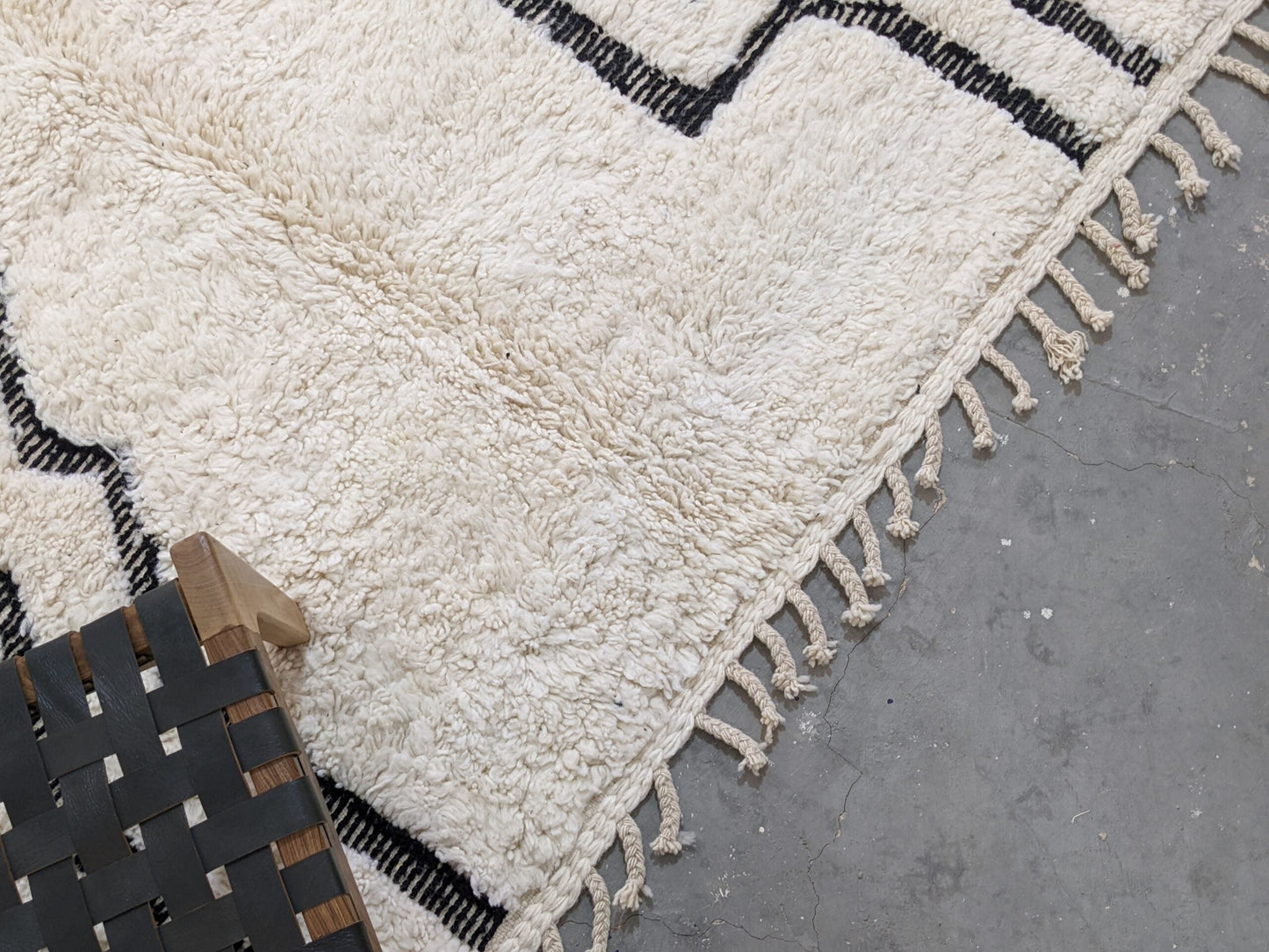 Moroccan Handmade Traditional Beni Ouarain Rug 285 X 194 cm - Moroccan Rugs