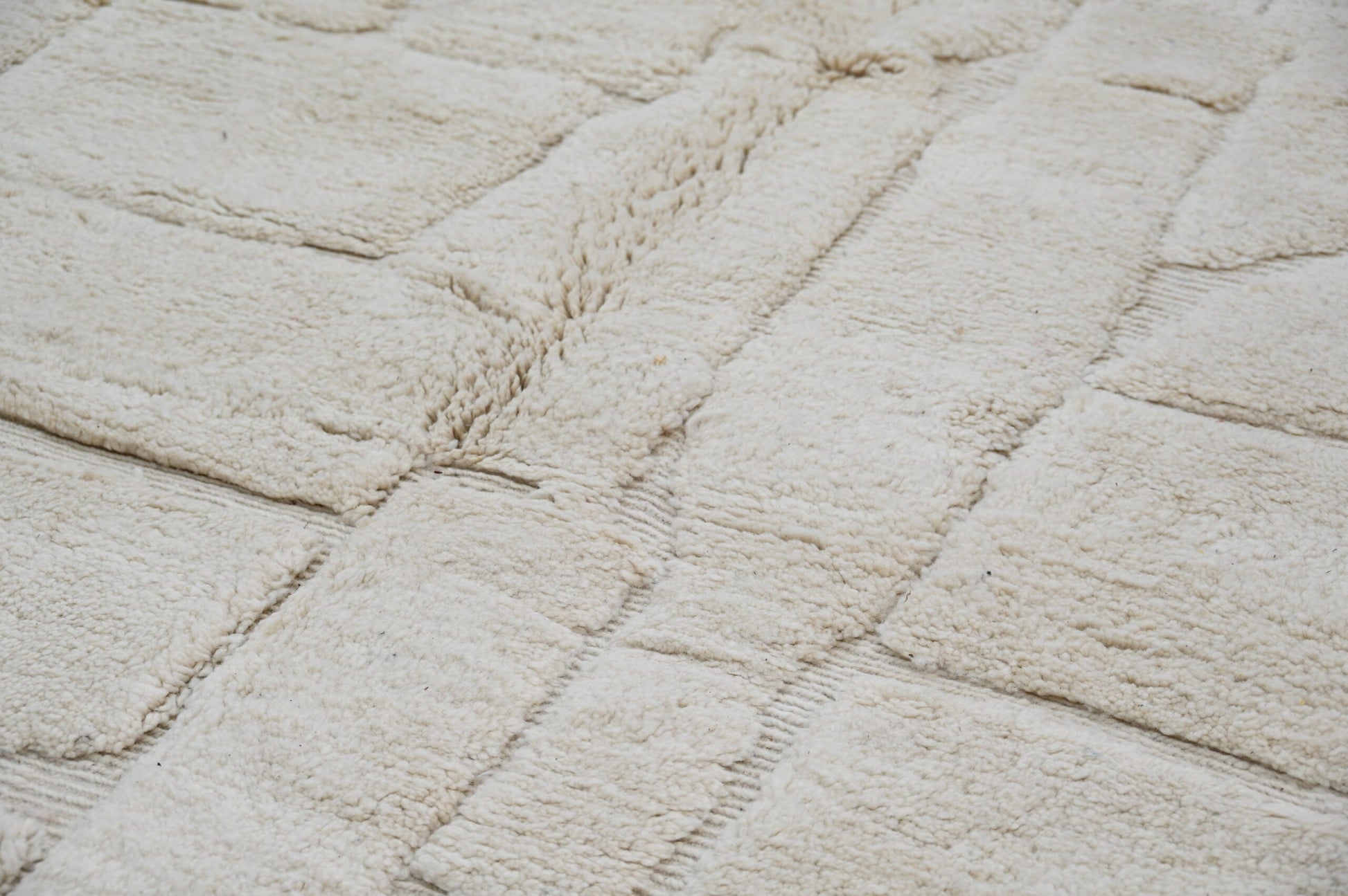 Moroccan Handmade Traditional Beni Ouarain Rug 285 X 210 Cm - Moroccan Rugs