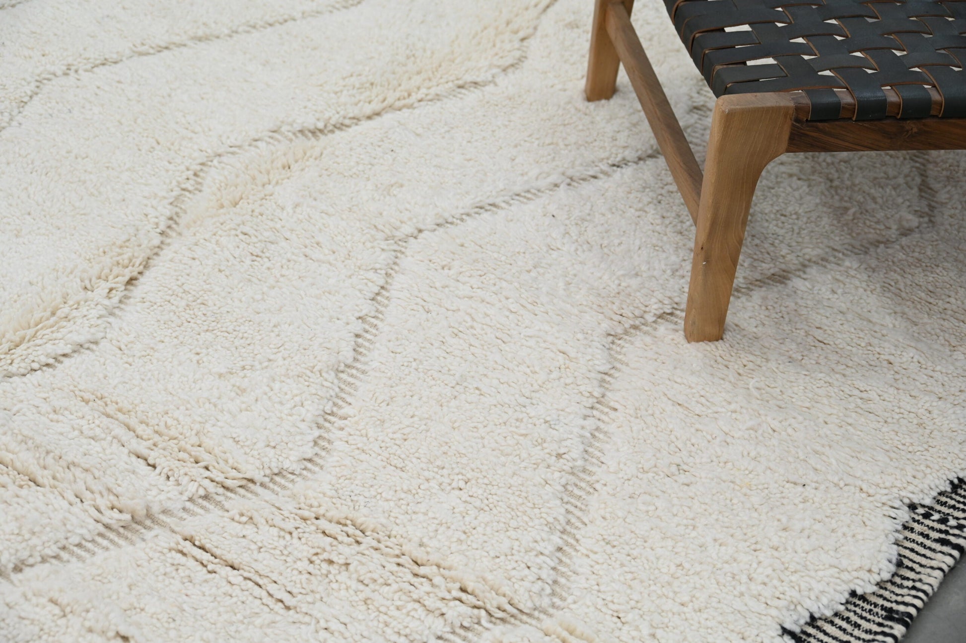 Moroccan Handmade Traditional Beni Ouarain Rug 290 X 205 Cm - Moroccan Rugs