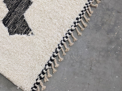 Moroccan Handmade Traditional Beni Ouarain Rug 290 X 210 Cm - Moroccan Rugs