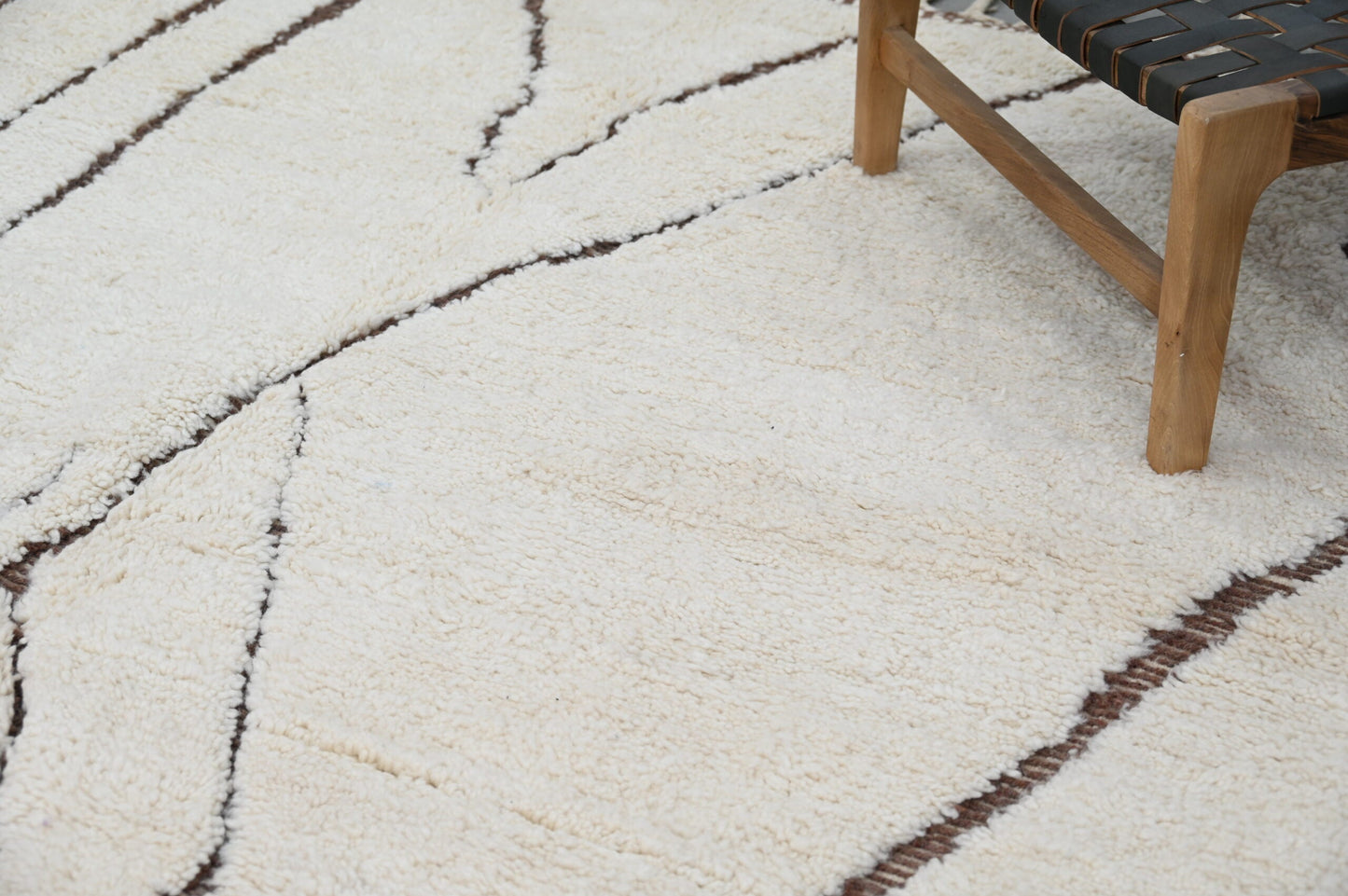 Moroccan Handmade Traditional Beni Ouarain Rug 290 X 214 cm - Moroccan Rugs