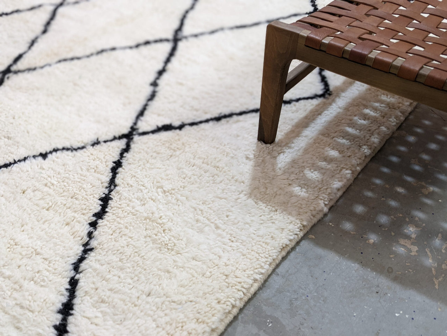 Moroccan Handmade Traditional Beni Ouarain Rug 292 X 202 cm - Moroccan Rugs