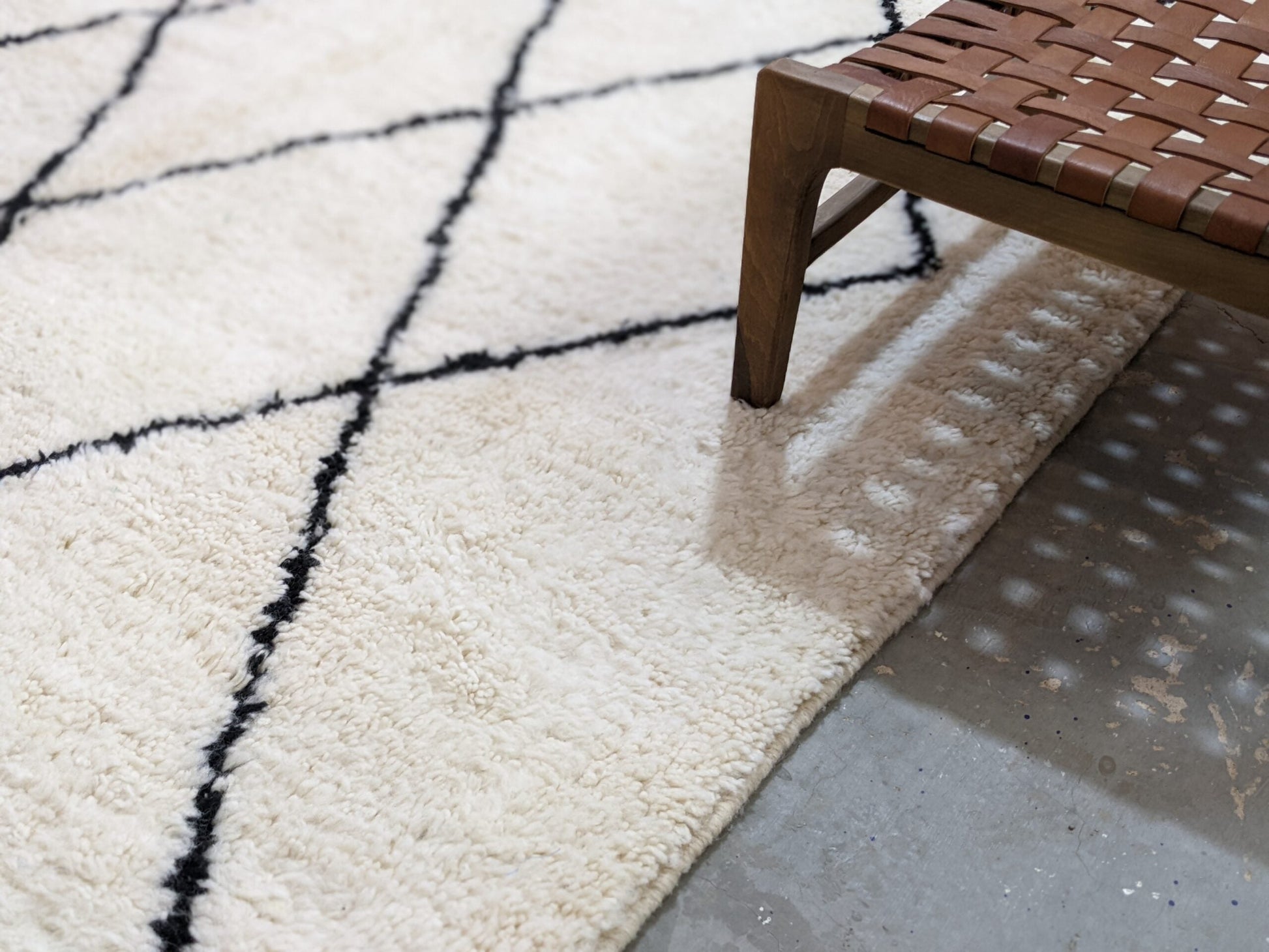 Moroccan Handmade Traditional Beni Ouarain Rug 292 X 202 cm - Moroccan Rugs