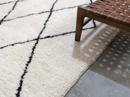 Moroccan Handmade Traditional Beni Ouarain Rug 292 X 202 cm - Moroccan Rugs