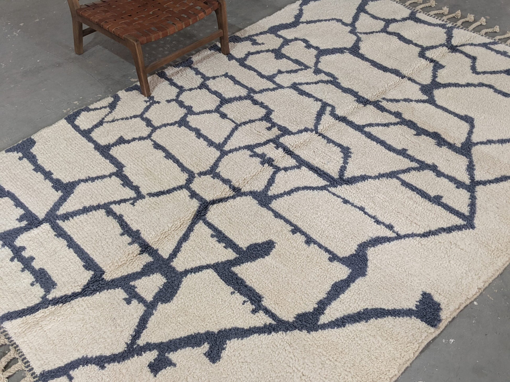 Moroccan Handmade Traditional Beni Ouarain Rug 297 X 208 Cm - Moroccan Rugs