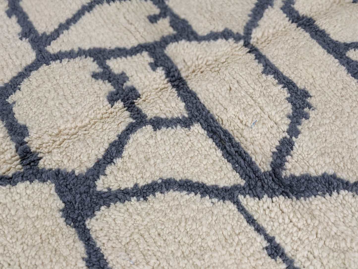 Moroccan Handmade Traditional Beni Ouarain Rug 297 X 208 Cm - Moroccan Rugs