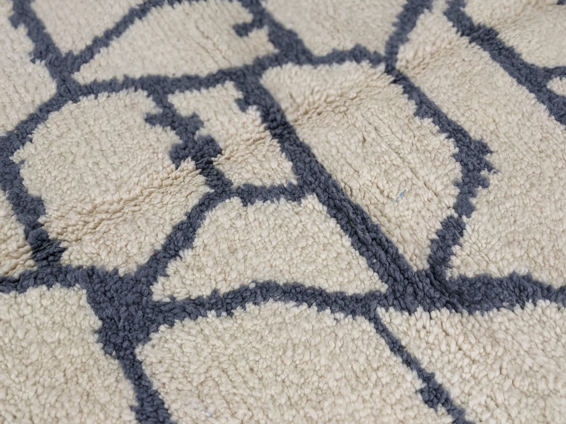 Moroccan Handmade Traditional Beni Ouarain Rug 297 X 208 Cm - Moroccan Rugs