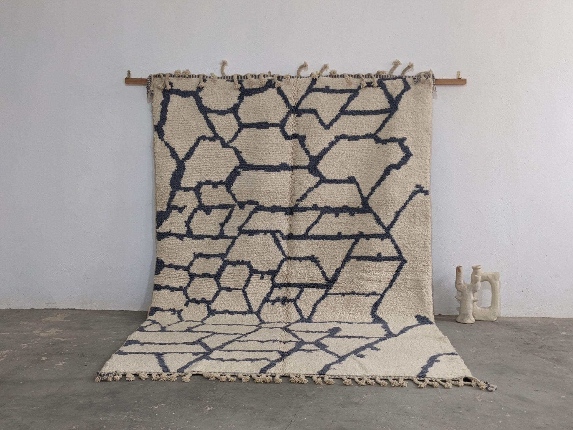 Moroccan Handmade Traditional Beni Ouarain Rug 297 X 208 Cm - Moroccan Rugs