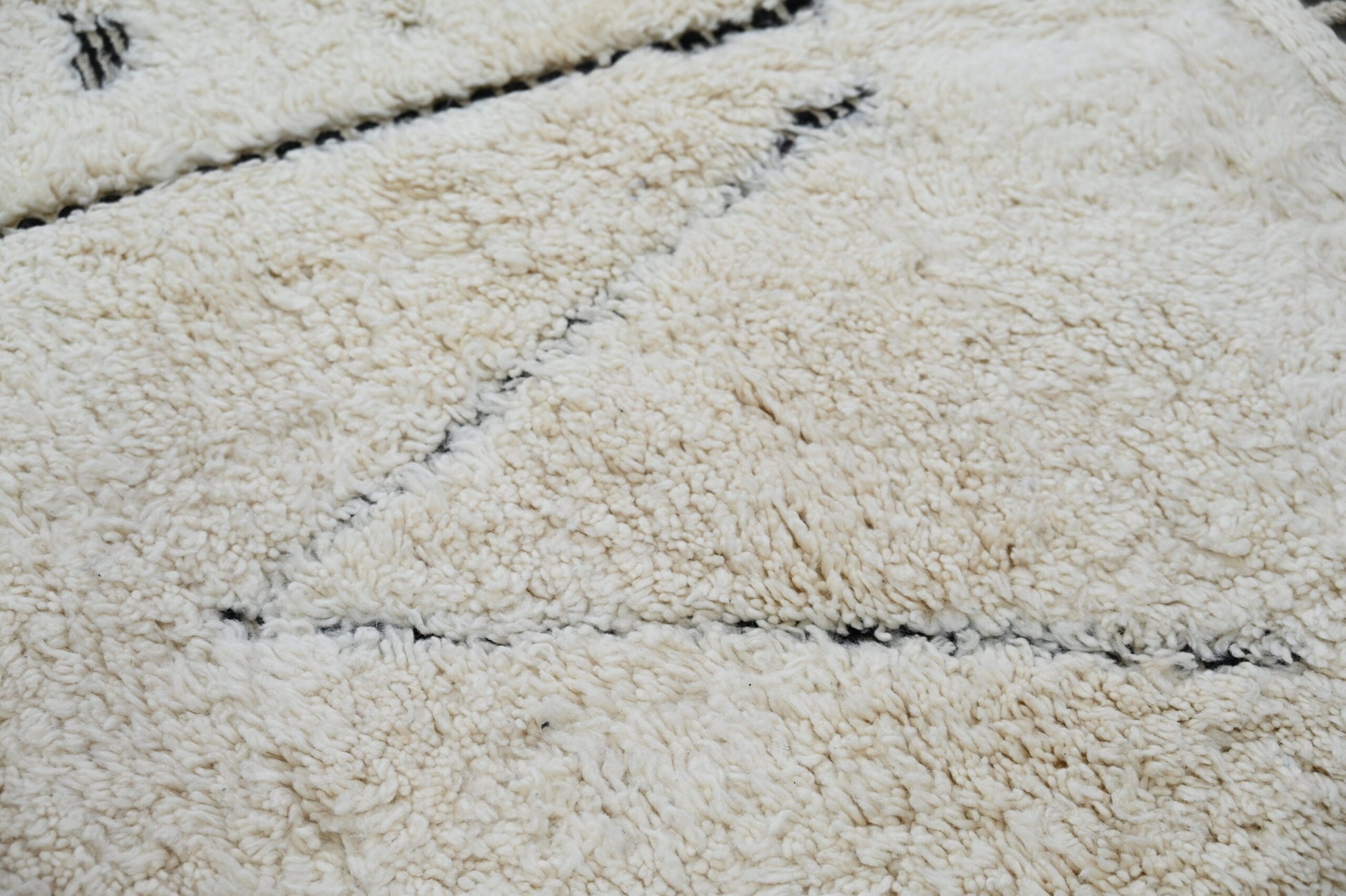 Moroccan Handmade Traditional Beni Ouarain Rug 300 X 200 Cm - Moroccan Rugs