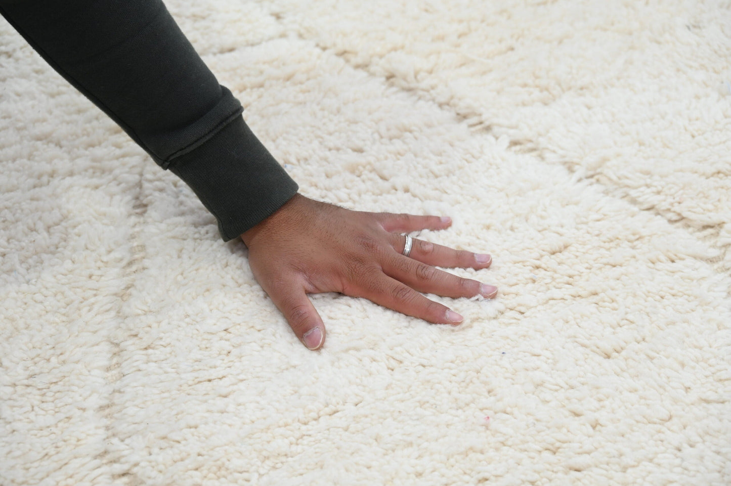 Moroccan Handmade Traditional Beni Ouarain Rug 302 X 200 Cm - Moroccan Rugs