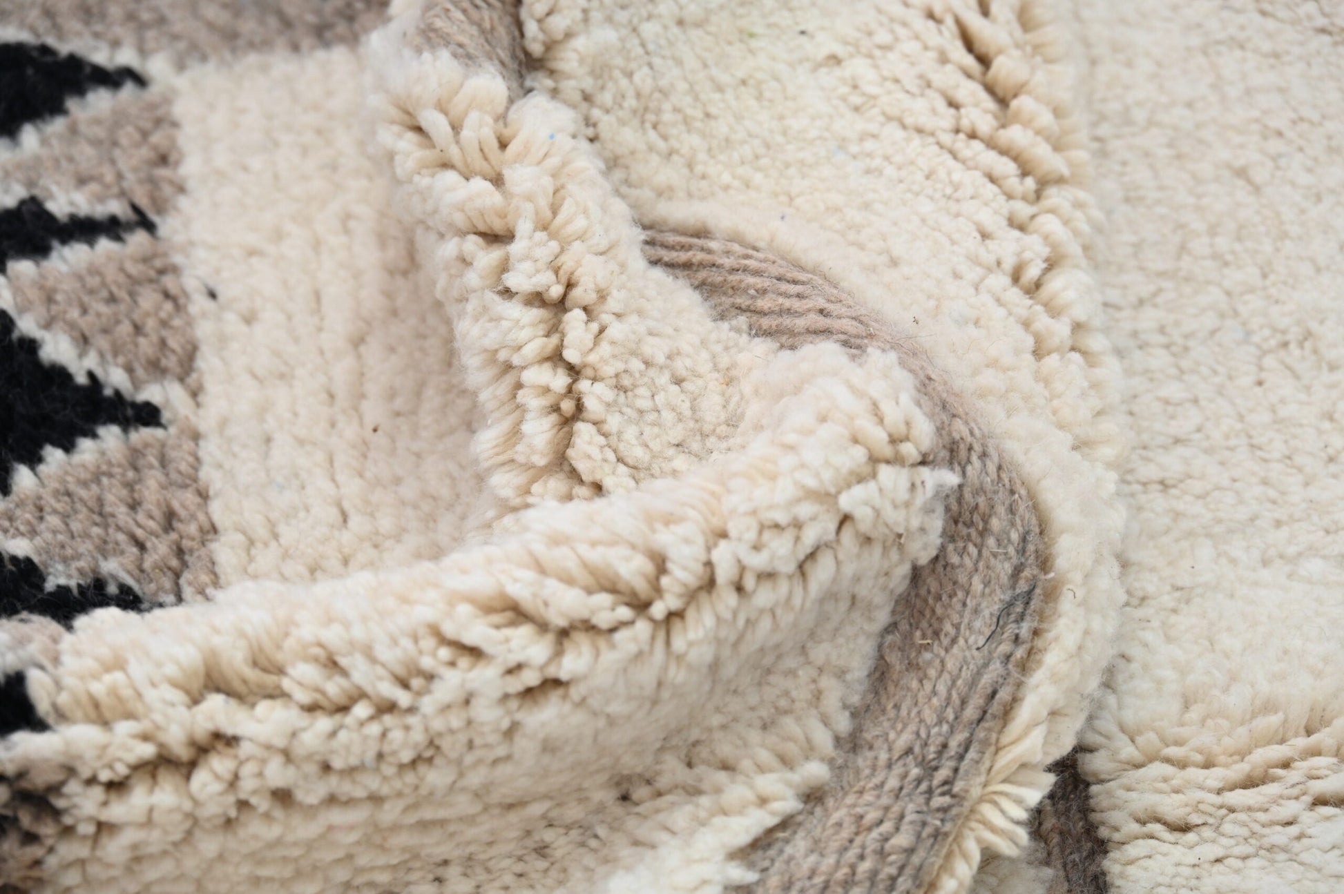 Moroccan Handmade Traditional Beni Ouarain Rug 303 X 196 Cm - Moroccan Rugs