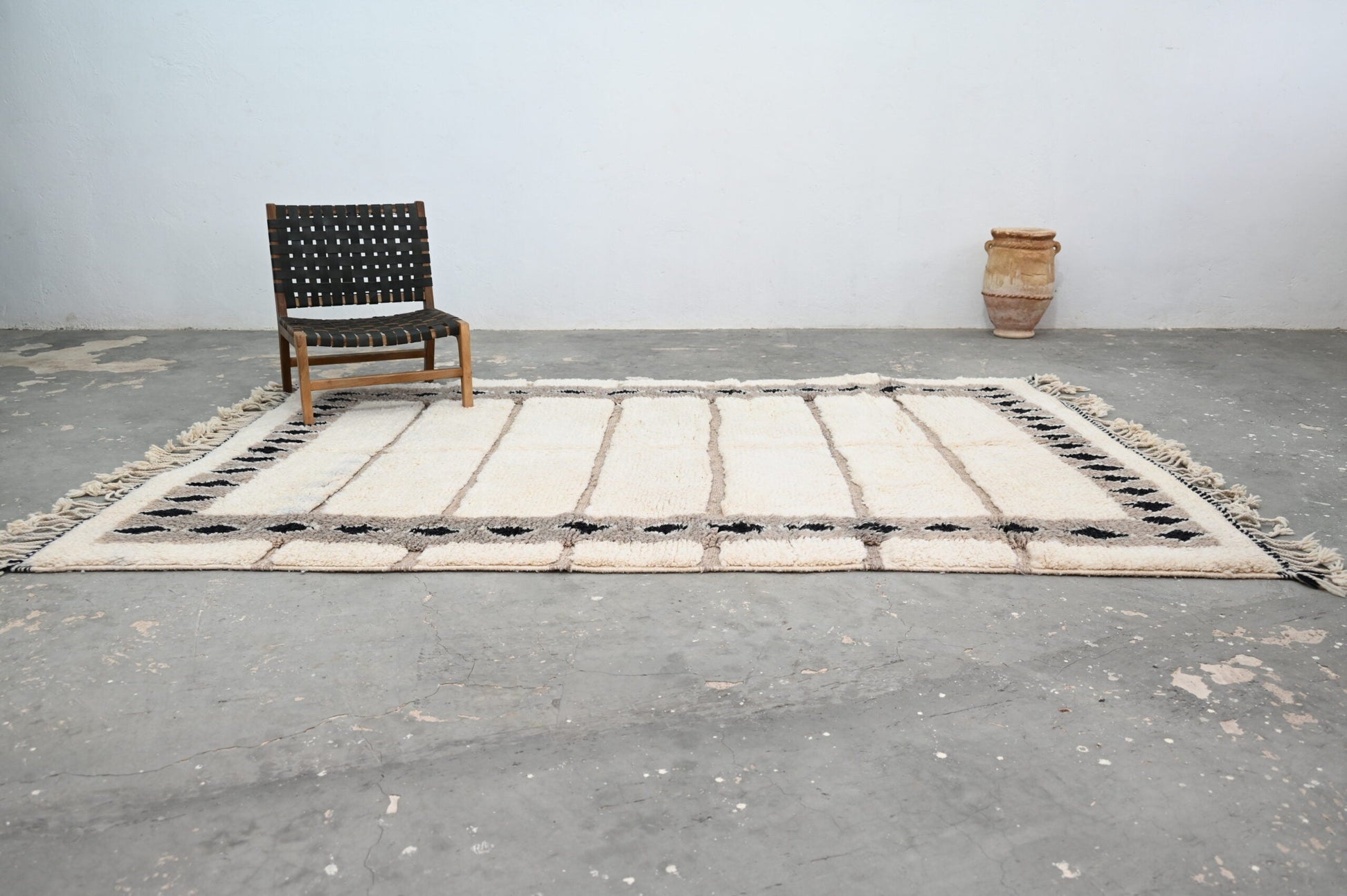 Moroccan Handmade Traditional Beni Ouarain Rug 303 X 196 Cm - Moroccan Rugs