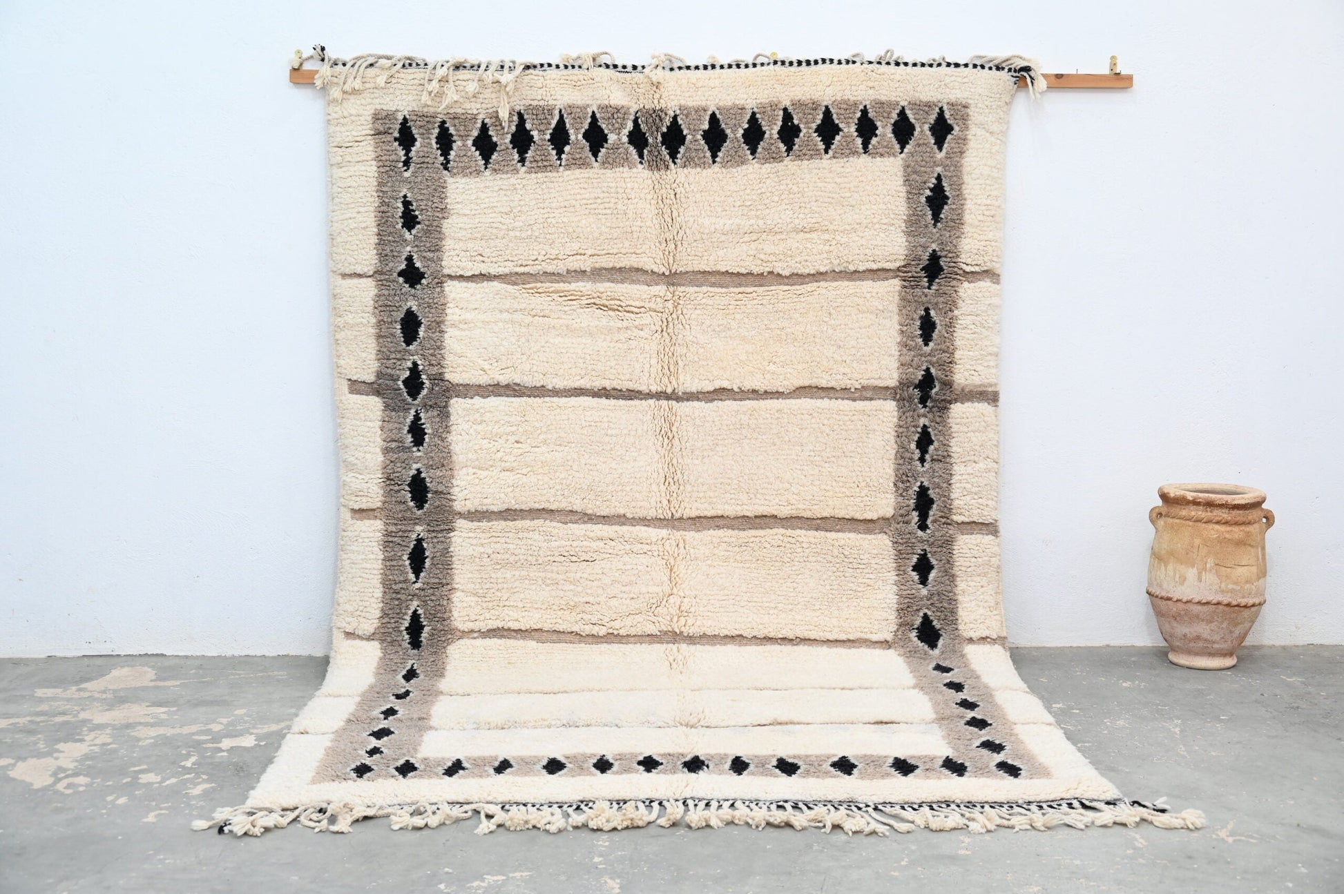 Moroccan Handmade Traditional Beni Ouarain Rug 303 X 196 Cm - Moroccan Rugs