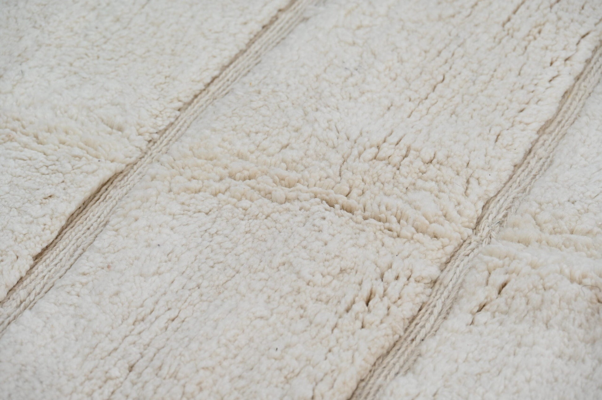 Moroccan Handmade Traditional Beni Ouarain Rug 303 X 205 Cm - Moroccan Rugs