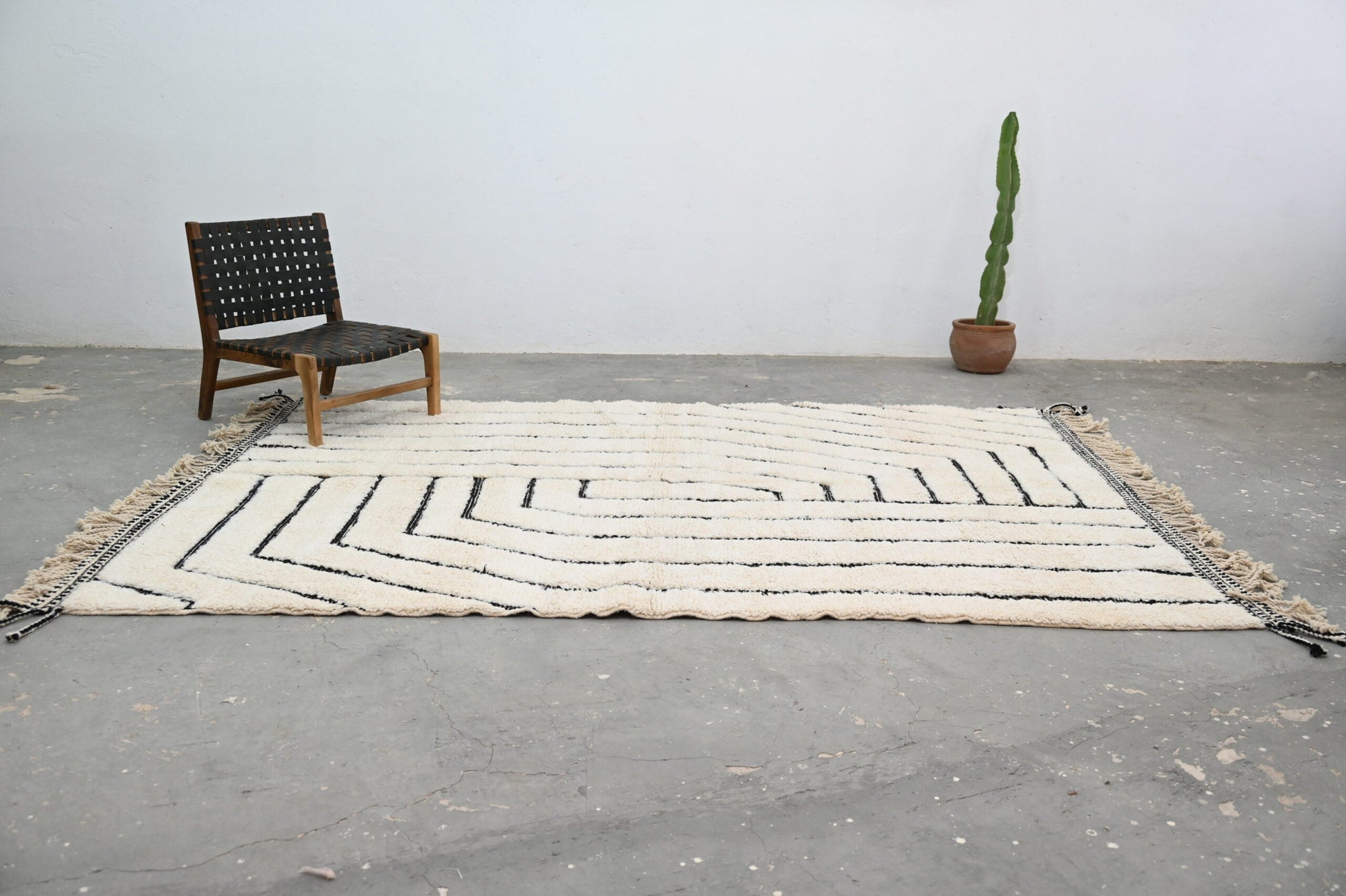 Moroccan Handmade Traditional Beni Ouarain Rug 304 X 210 cm - Moroccan Rugs