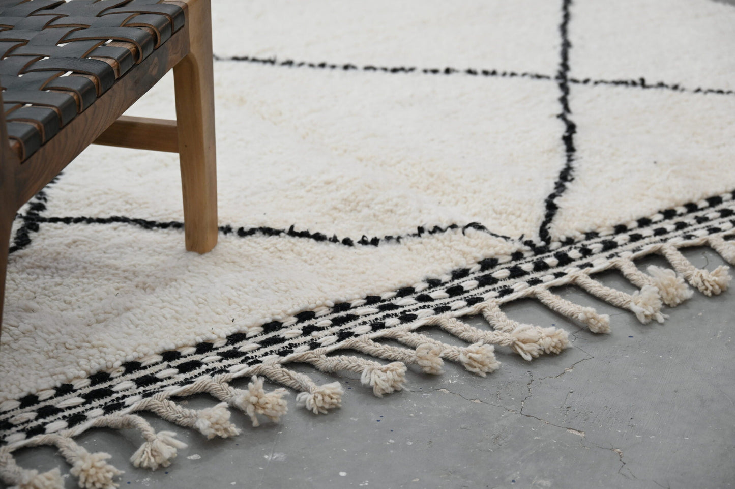 Moroccan Handmade Traditional Beni Ouarain Rug 309 X 204 Cm - Moroccan Rugs