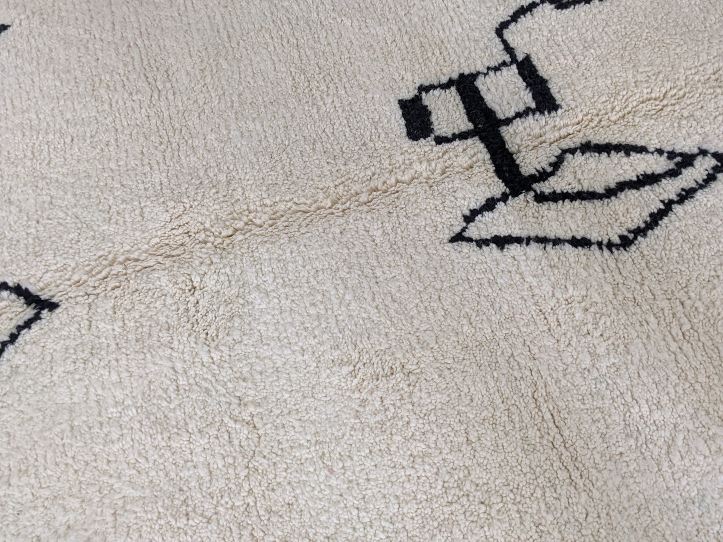 Moroccan Handmade Traditional Beni Ouarain Rug 310 X 210 Cm - Moroccan Rugs