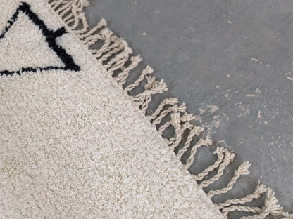 Moroccan Handmade Traditional Beni Ouarain Rug 310 X 210 Cm - Moroccan Rugs