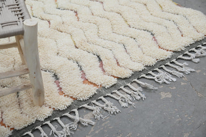 Moroccan Traditional Handmade Azilal Rug 240x147cm - Moroccan Rugs