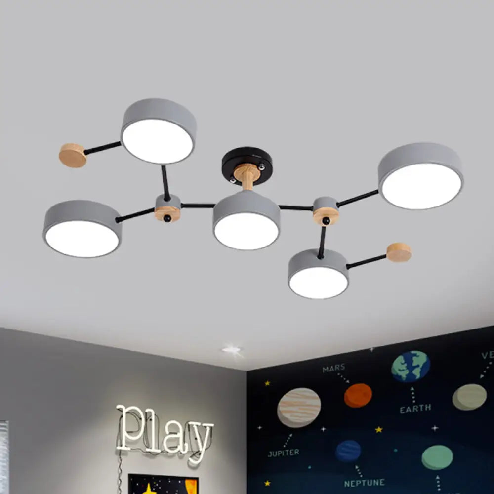 Lámpara de techo semiempotrada nórdica DecorBites™ de 5 bombillas con diseño de vid en blanco/gris