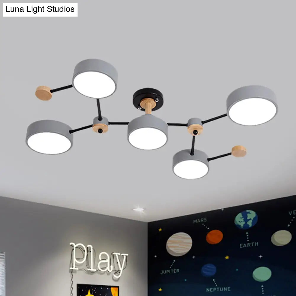 Lámpara de techo semiempotrada nórdica DecorBites™ de 5 bombillas con diseño de vid en blanco/gris