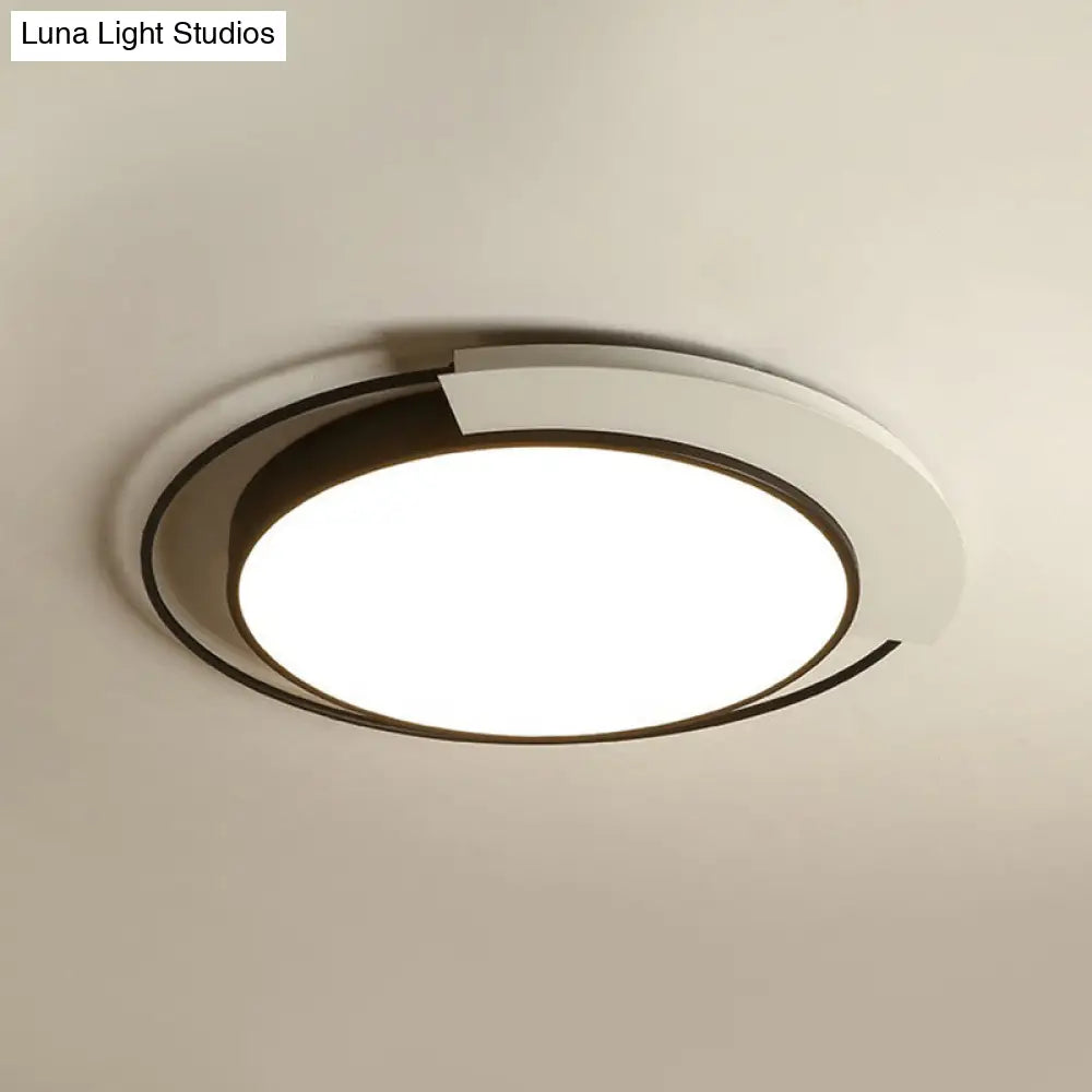 DecorBites™ DecorBites™ Nordic Circular LED Flush Mount Lighting Fixture in Black and White for Living Room
