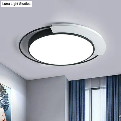 DecorBites™ DecorBites™ Nordic Circular LED Flush Mount Lighting Fixture in Black and White for Living Room