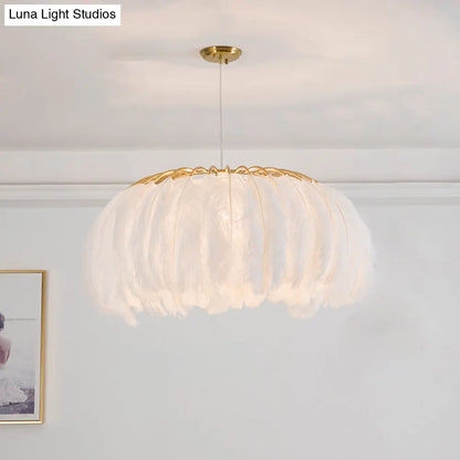 Nordic Feather Chandelier Pendant Light for Dining Room