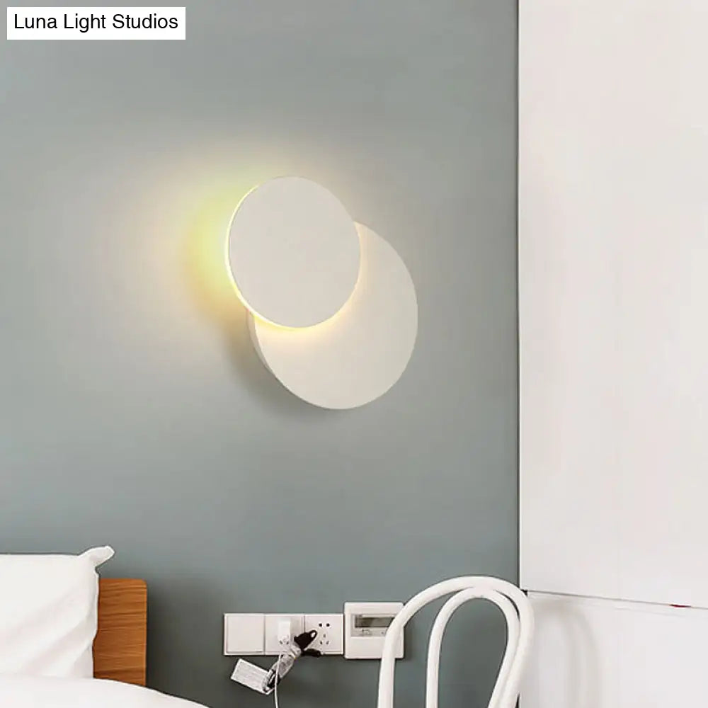 DecorBites™ DecorBites™ Nordic Flush Mount LED Wall Light in Black/White with Adjustable Disk and Warm/White Light