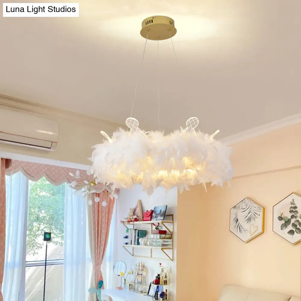 Nordic Gold and White Feather Crown Chandelier for Girls' Room - Elegant Suspension Lighting