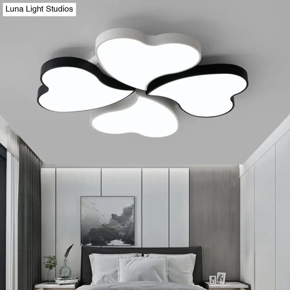 DecorBites™ DecorBites™ Nordic LED Black-White Clover Flush Mount Ceiling Light for Bedroom