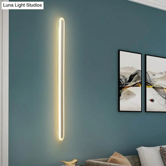 DecorBites™ DecorBites™ Nordic LED Flush Wall Sconce in Warm/White Light - Elongated Bar Design - 16"/23.5"/31.5" W - Acrylic - Black/White