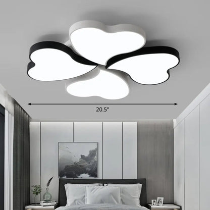 DecorBites™ DecorBites™ Nordic LED Metal Clover Shaped Flush Mount Lighting for Bedroom in Black-White