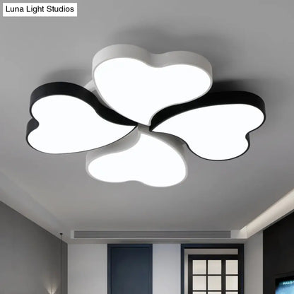 DecorBites™ DecorBites™ Nordic LED Metal Clover Shaped Flush Mount Lighting for Bedroom in Black-White