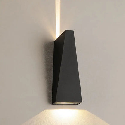 DecorBites™ DecorBites™ Nordic Metal Black Wall Lamp: Cube/Triangle/Cylinder LED Sconce for Outdoor