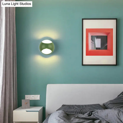 DecorBites™ DecorBites™ Nordic Metal LED Wall Lamp in Yellow/Grey/Green