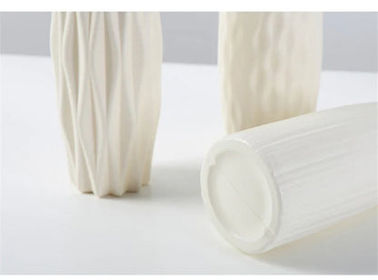 Nordic Plastic Vase for Modern Home Decor - Vase