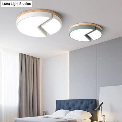 DecorBites™ DecorBites™ Nordic Style Acrylic Round Cake Light: Flush Mount Ceiling Light, Perfect for Nursing Rooms
