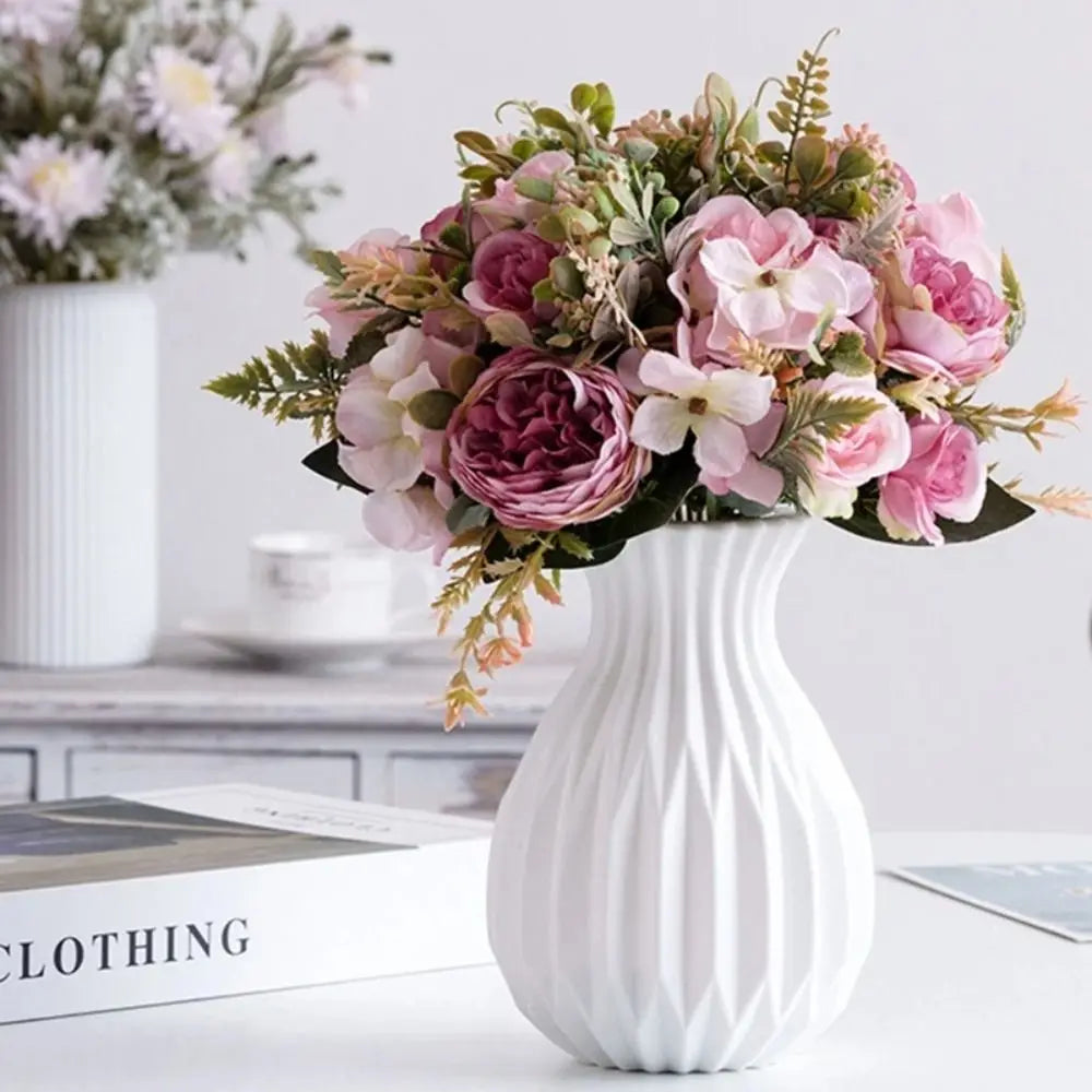 Nordic Style Ceramic Flower Vase - Vase