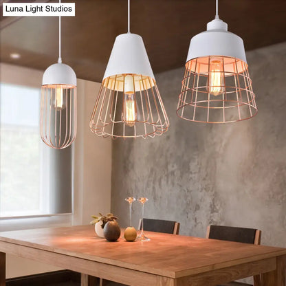 Nordic Style Geometric Metal Pendant Light for Restaurants