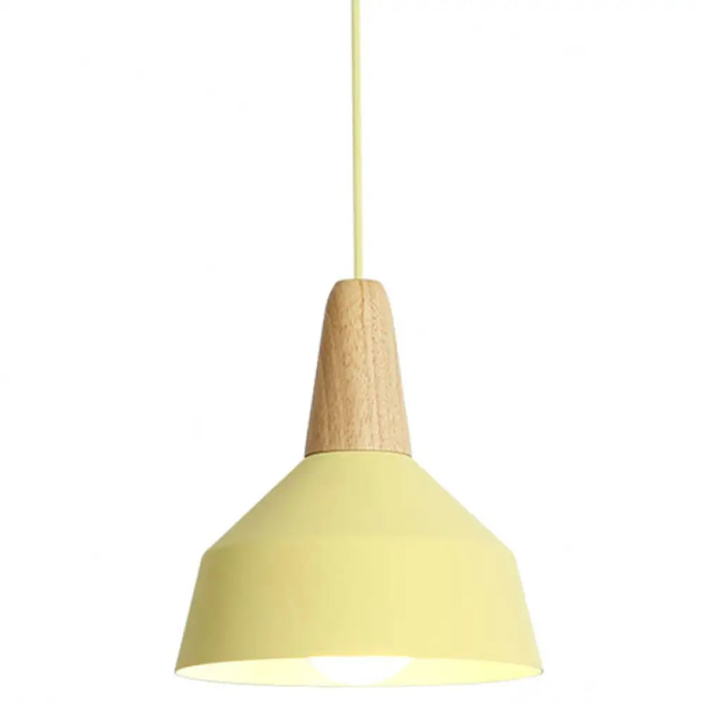 Nordic Style Metal Hanging Pendant Lamp with Wooden Top - Ideal for Restaurants