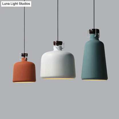 Nordic Style Pendant Light - Metallic Jar Shape, Ideal for Kitchen Dining Table