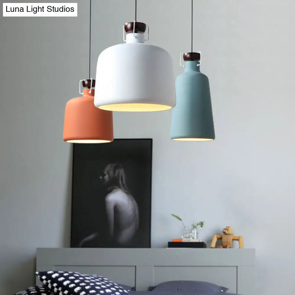 Nordic Style Pendant Light - Metallic Jar Shape, Ideal for Kitchen Dining Table