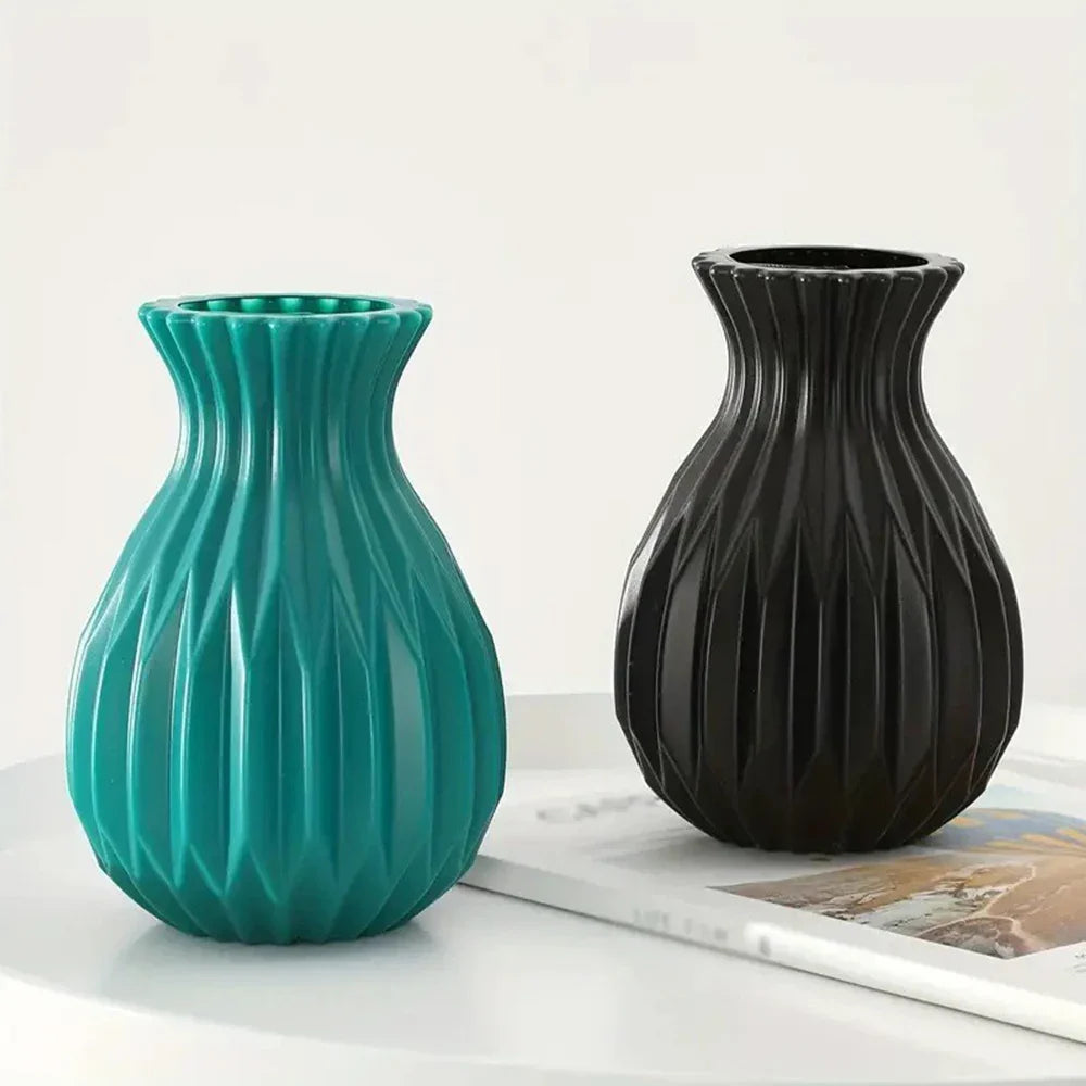Nordic Style Plastic Flower Vase for Home Decor