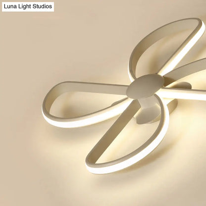 DecorBites™ DecorBites™ Nordic Stylish LED Ceiling Lamp - Blossom Shape, Ideal for Kid's Bedroom