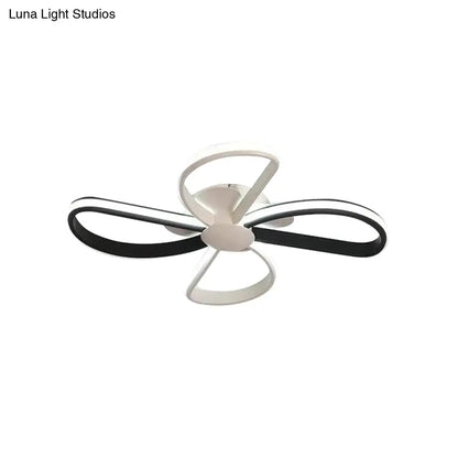 DecorBites™ DecorBites™ Nordic Stylish LED Ceiling Lamp - Blossom Shape, Ideal for Kid's Bedroom